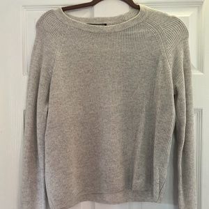 Brandy Melville Light Gray Sweater